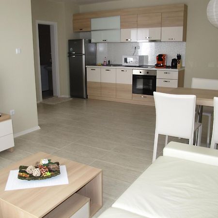 Nedev'S Apartments In Kavatsi Area Süzebolu Dış mekan fotoğraf