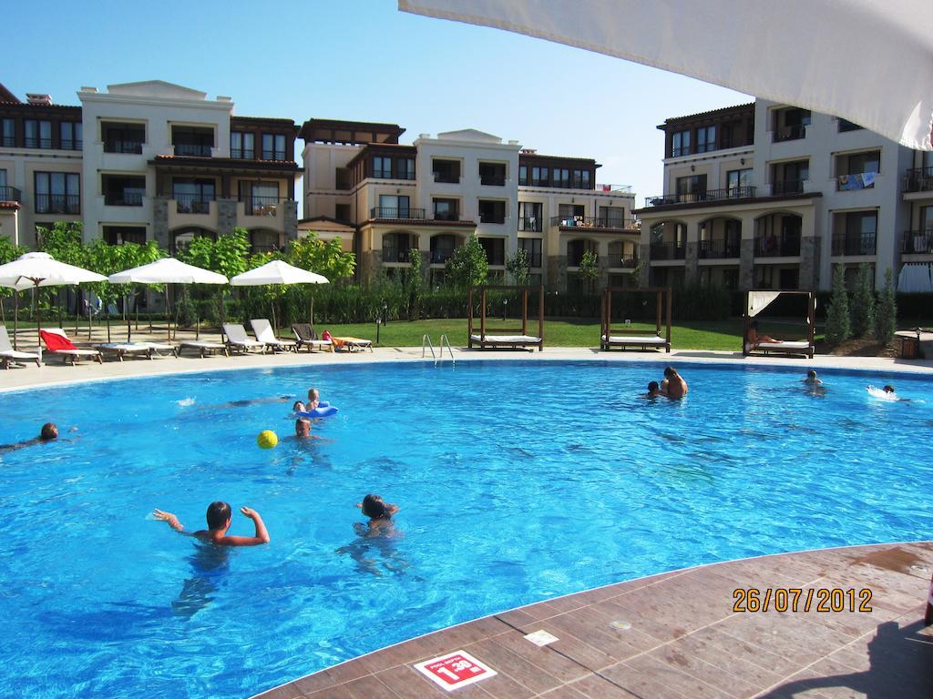 Nedev'S Apartments In Kavatsi Area Süzebolu Oda fotoğraf