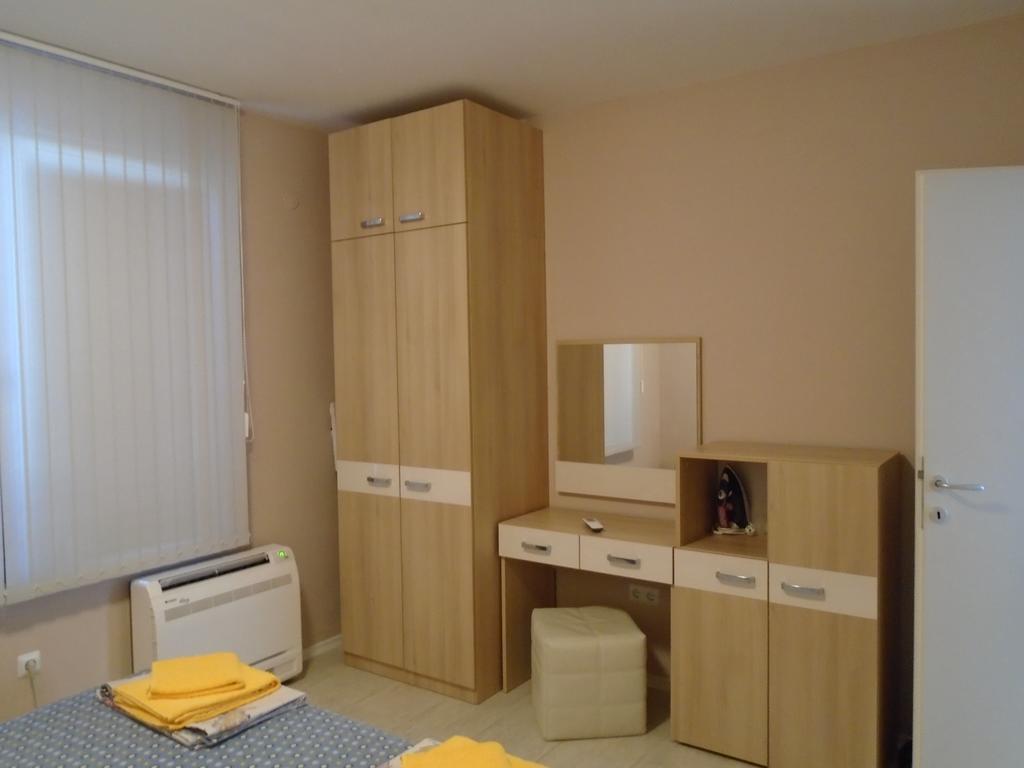 Nedev'S Apartments In Kavatsi Area Süzebolu Dış mekan fotoğraf