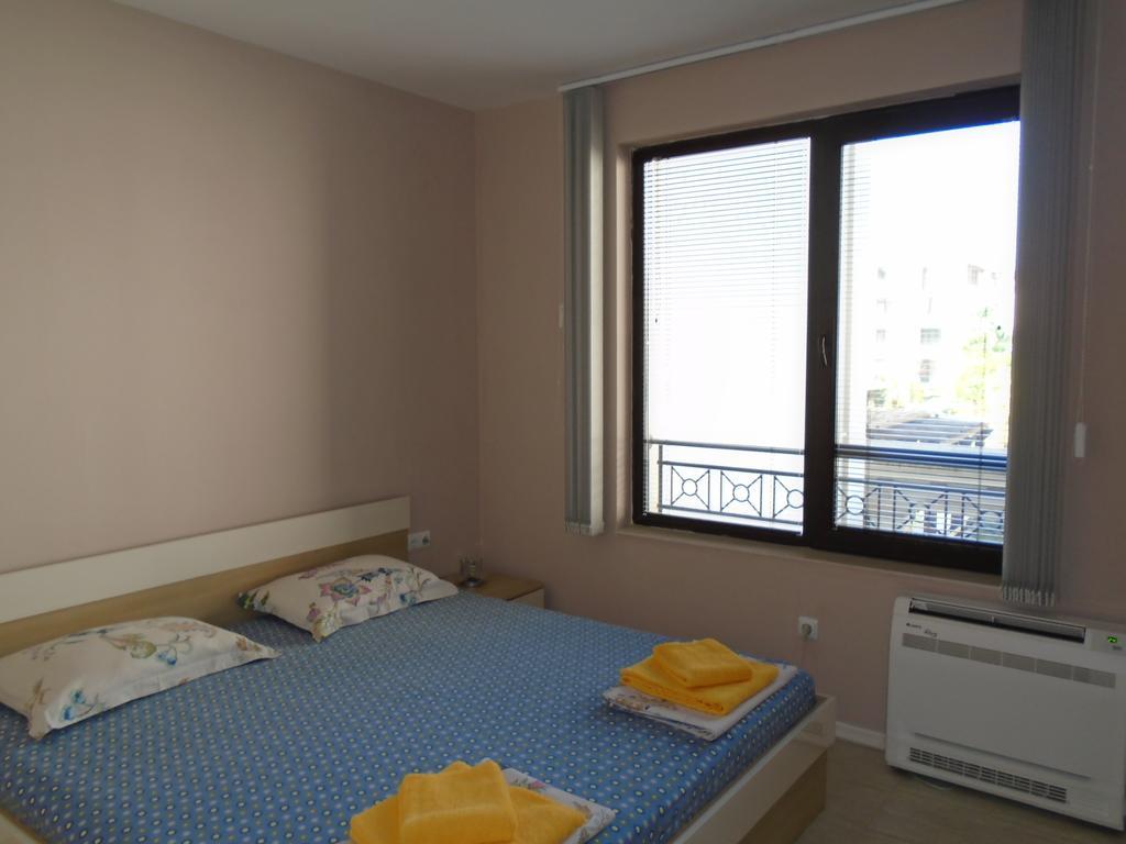 Nedev'S Apartments In Kavatsi Area Süzebolu Dış mekan fotoğraf